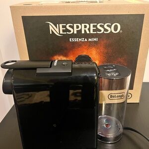 Nespresso Essenza Mini